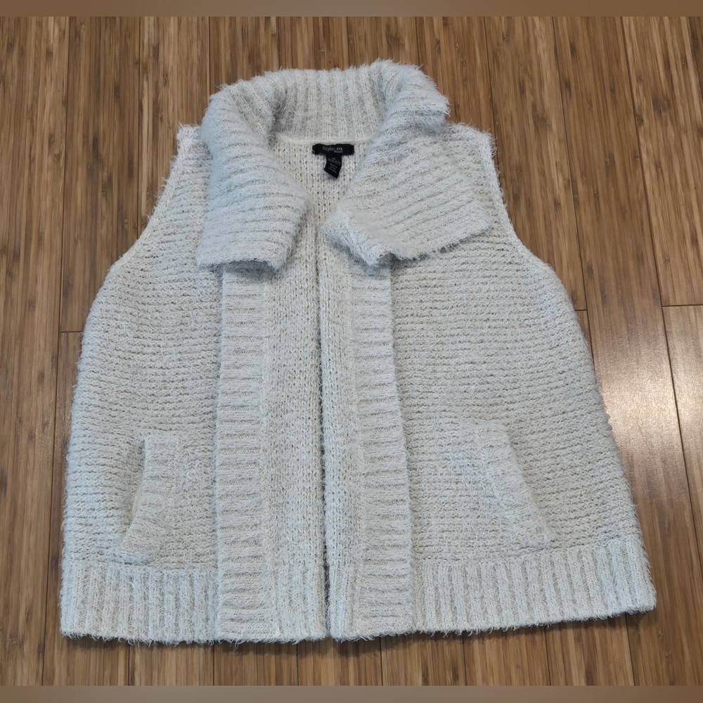 Style & Co White Knit Vest